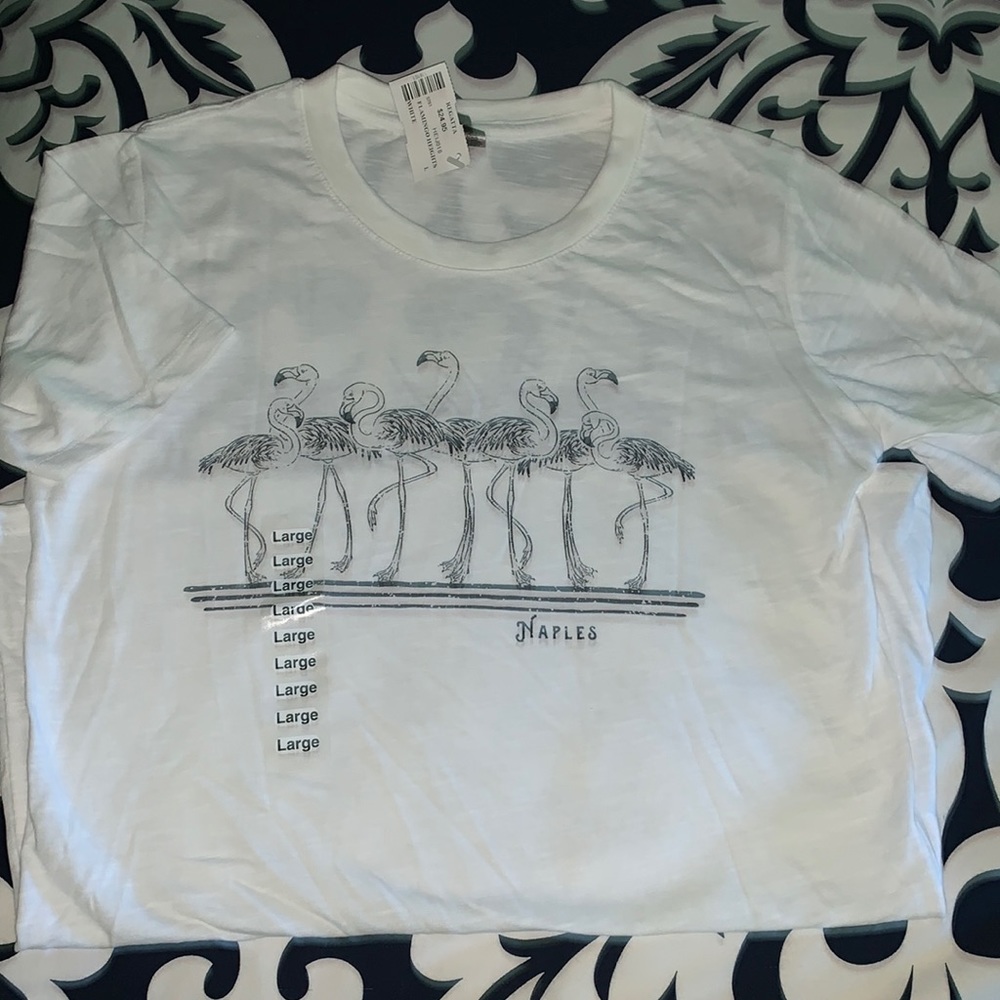 NWT White Naples Flamingo Women’s T-Shirt 🦩
